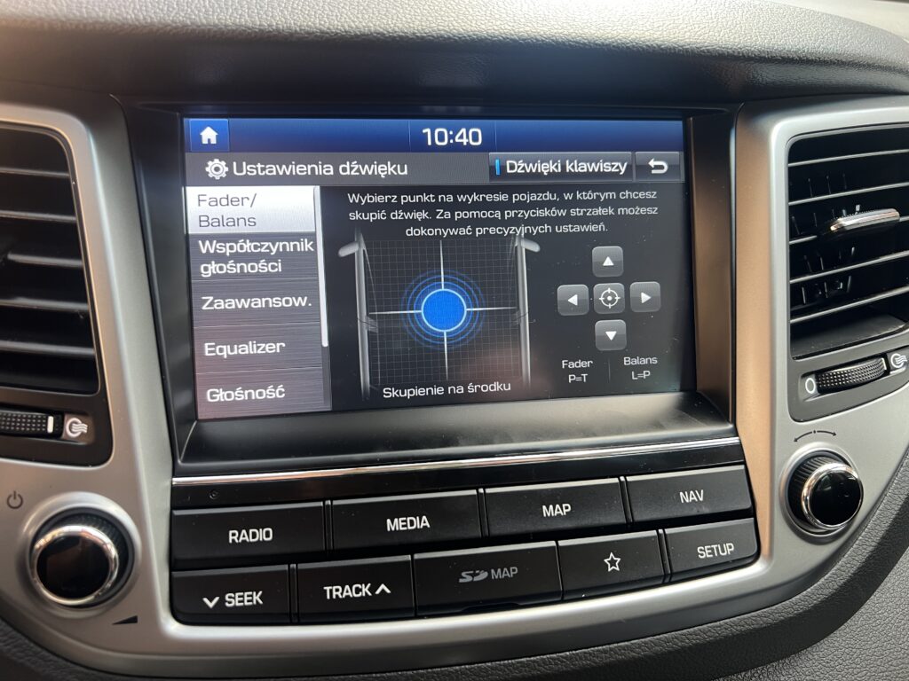 Hyundai Tucson 1.6 T-gdi 177 KM automat 2018r - obrazek 18