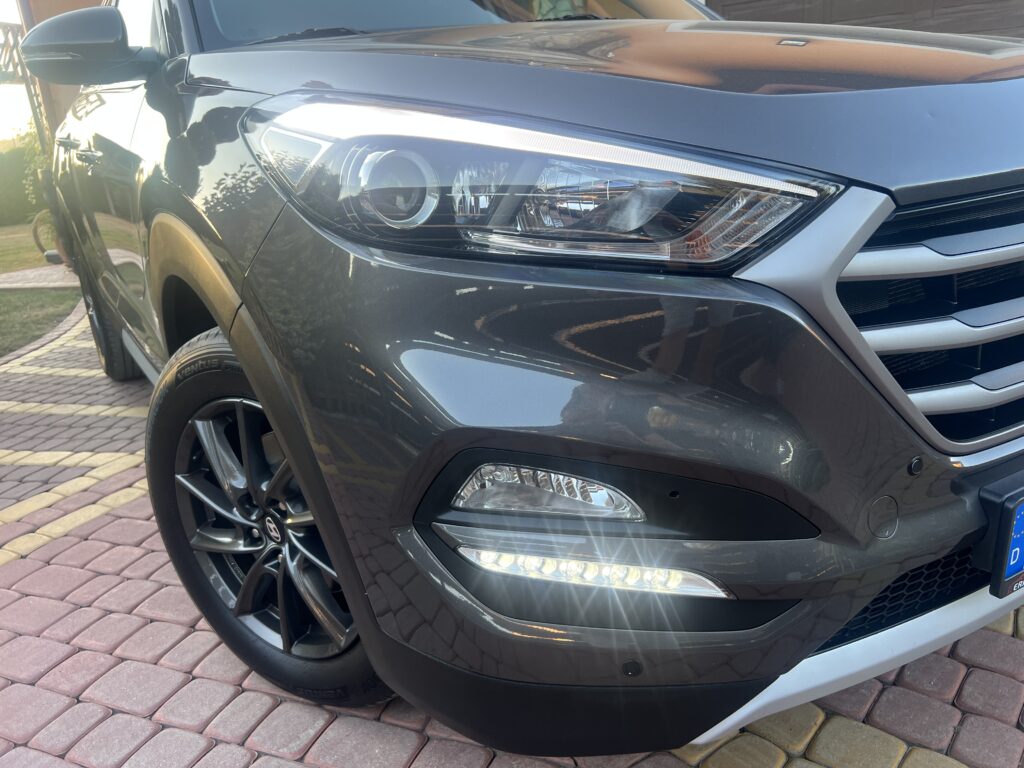 Hyundai Tucson 1.6 T-gdi 177 KM automat 2018r - obrazek 72