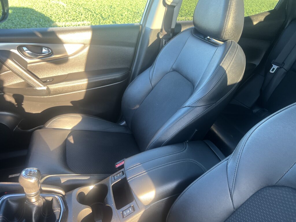 Nissan qashqai 1.6turbo biała perła-AUTO JAK NOWE W ORYGINALE 100tys.km - obrazek 51