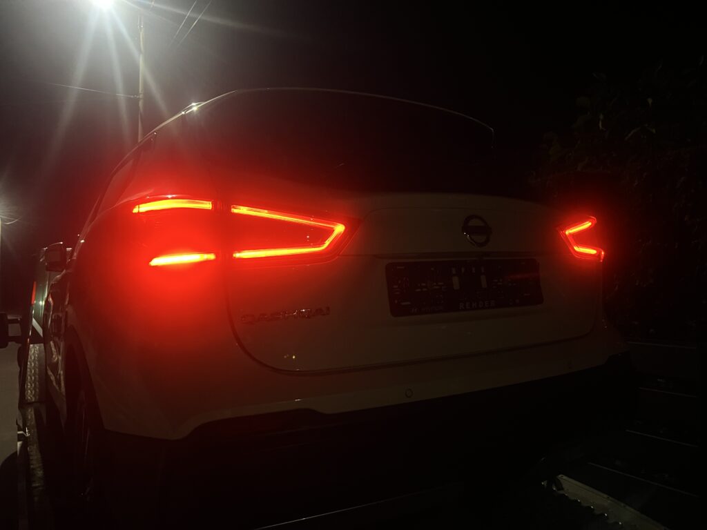 Nissan qashqai 1.6turbo biała perła-AUTO JAK NOWE W ORYGINALE 100tys.km - obrazek 60