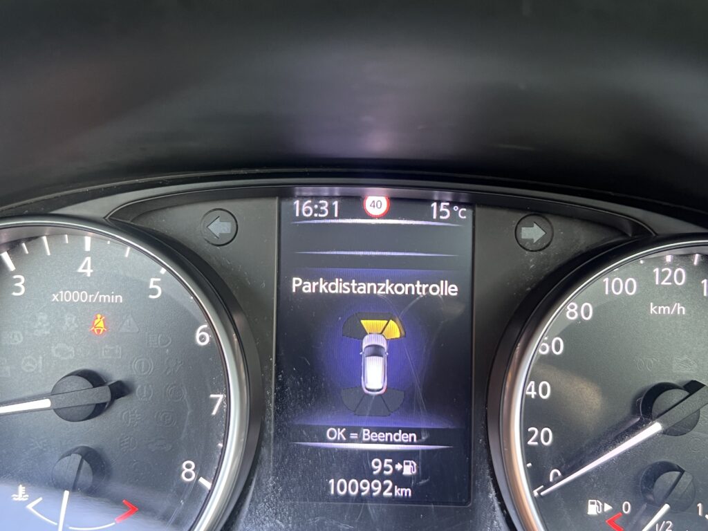 Nissan qashqai 1.6turbo biała perła-AUTO JAK NOWE W ORYGINALE 100tys.km - obrazek 64