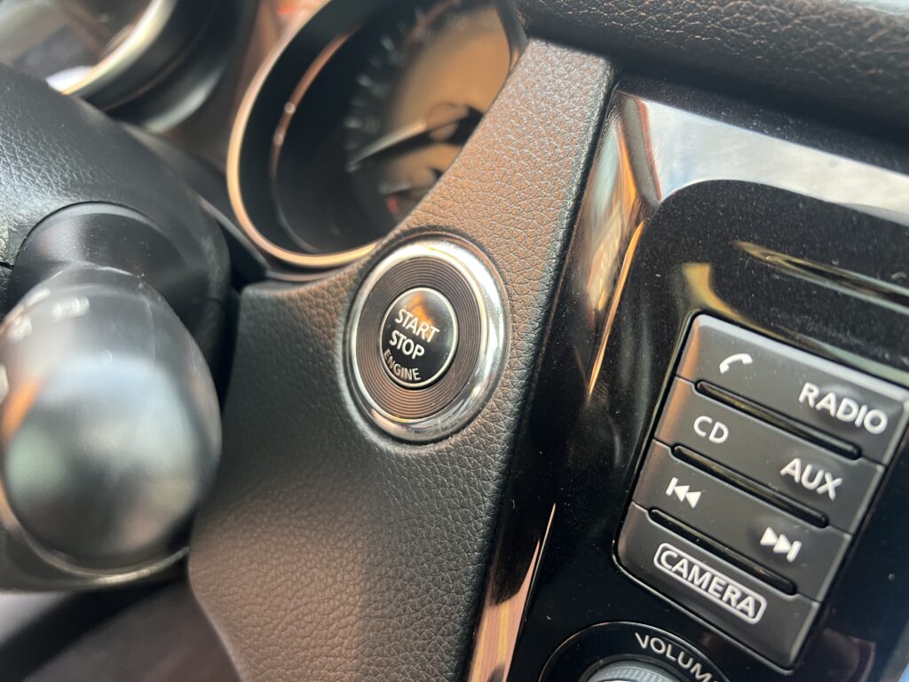 Nissan qashqai 1.6turbo biała perła-AUTO JAK NOWE W ORYGINALE 100tys.km - obrazek 80