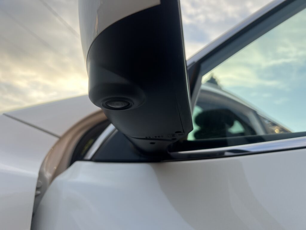Nissan qashqai 1.6turbo biała perła-AUTO JAK NOWE W ORYGINALE 100tys.km - obrazek 34