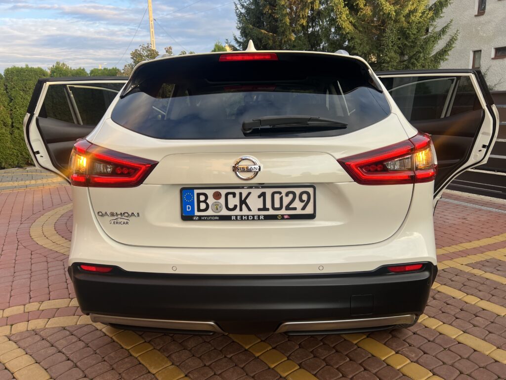 Nissan qashqai 1.6turbo biała perła-AUTO JAK NOWE W ORYGINALE 100tys.km - obrazek 11