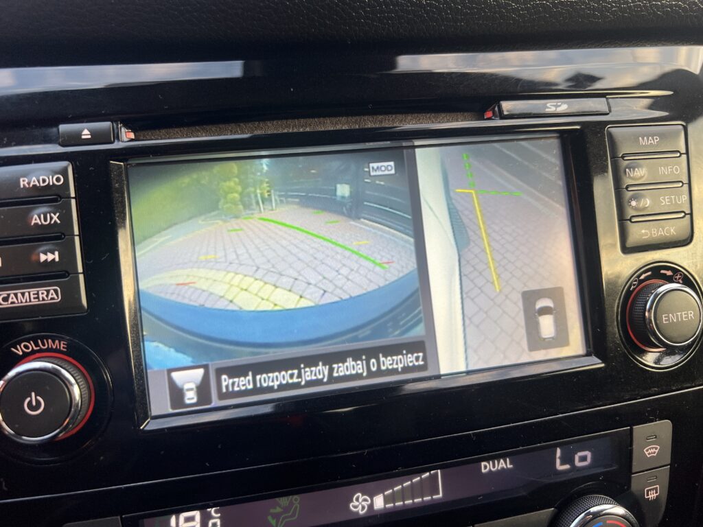 Nissan qashqai 1.6turbo biała perła-AUTO JAK NOWE W ORYGINALE 100tys.km - obrazek 110