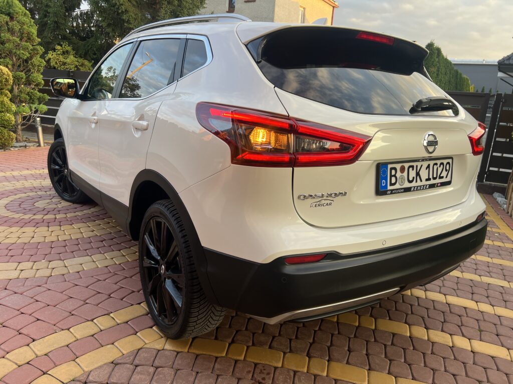 Nissan qashqai 1.6turbo biała perła-AUTO JAK NOWE W ORYGINALE 100tys.km - obrazek 22