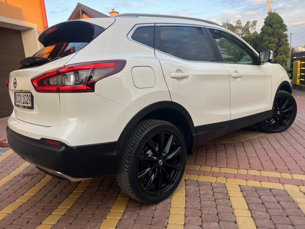 Nissan qashqai 1.6turbo biała perła-AUTO JAK NOWE W ORYGINALE 100tys.km - obrazek 26